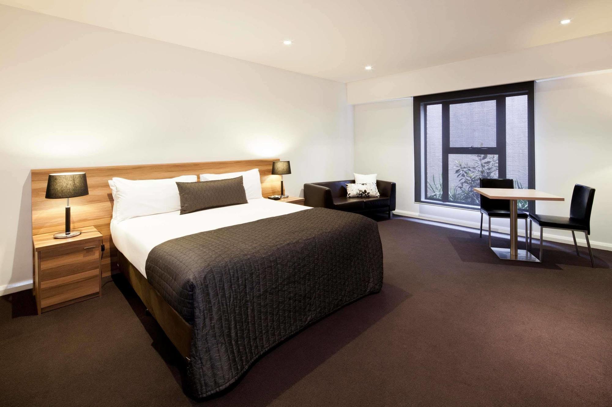 Ballarat Suites Δωμάτιο φωτογραφία